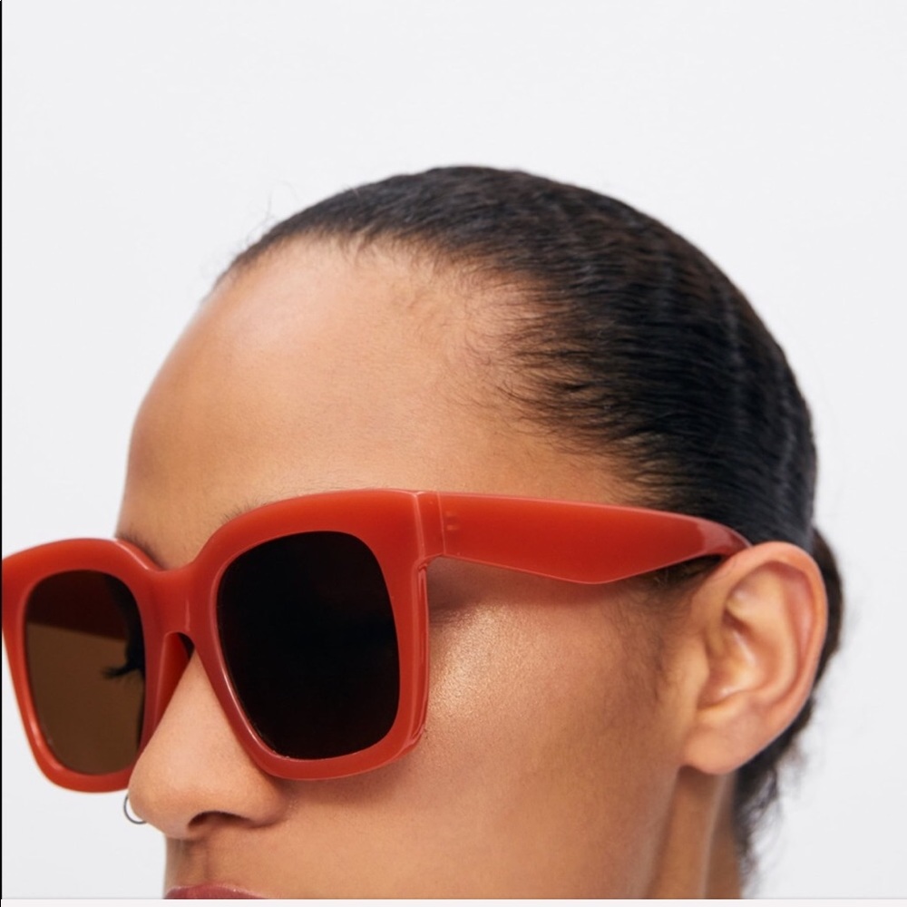 Zara women oversize sunglasses orange black square